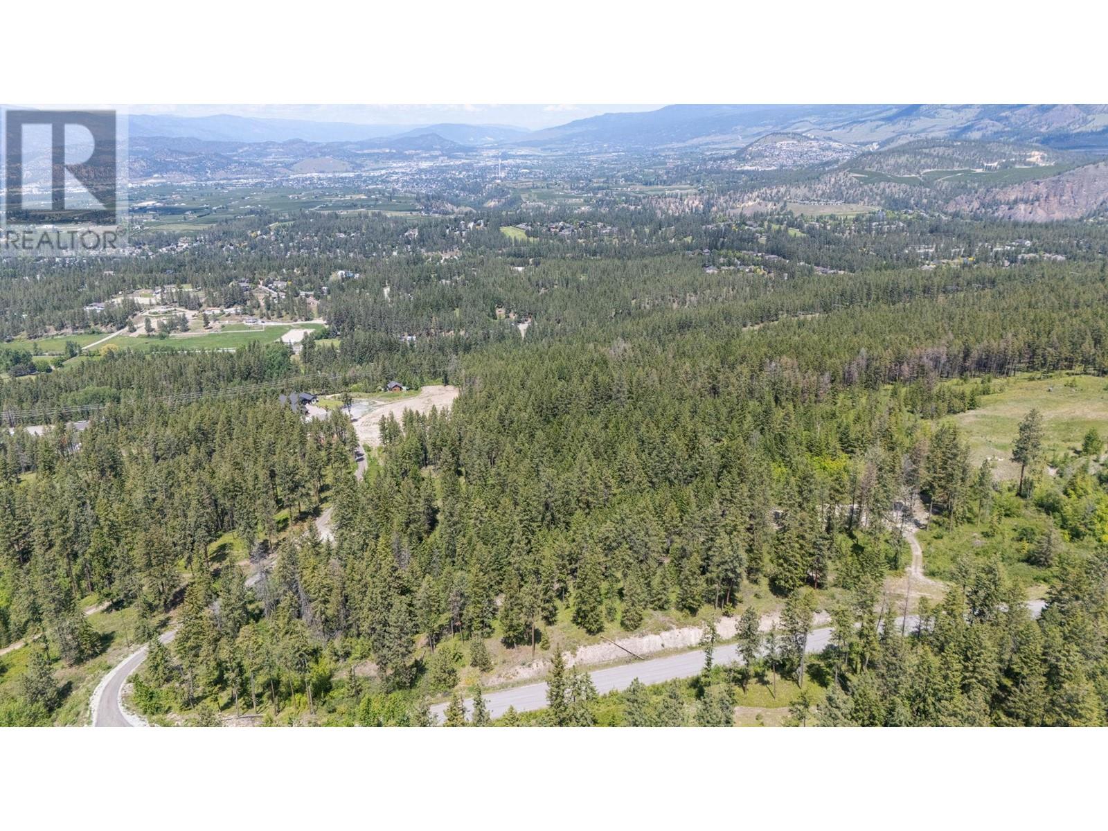 4410a June Springs Road, Kelowna, British Columbia  V1W 4C8 - Photo 4 - 10350138