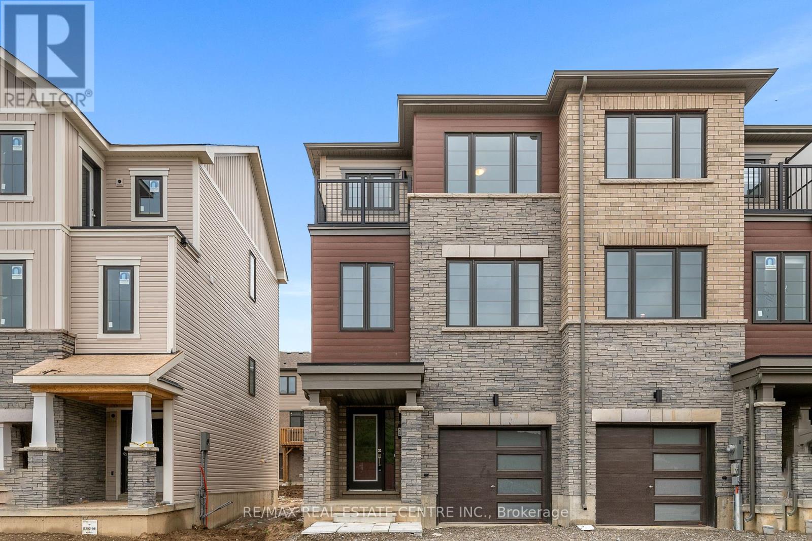225 GILLESPIE DRIVE, Brantford, Ontario