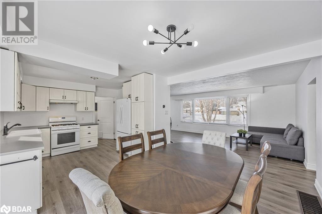 239 Warnica Road, Barrie, Ontario  L4N 3Z2 - Photo 8 - 40720815