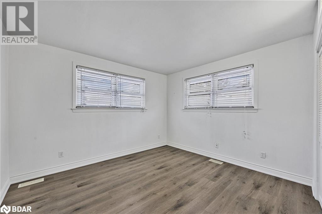 239 Warnica Road, Barrie, Ontario  L4N 3Z2 - Photo 16 - 40720815
