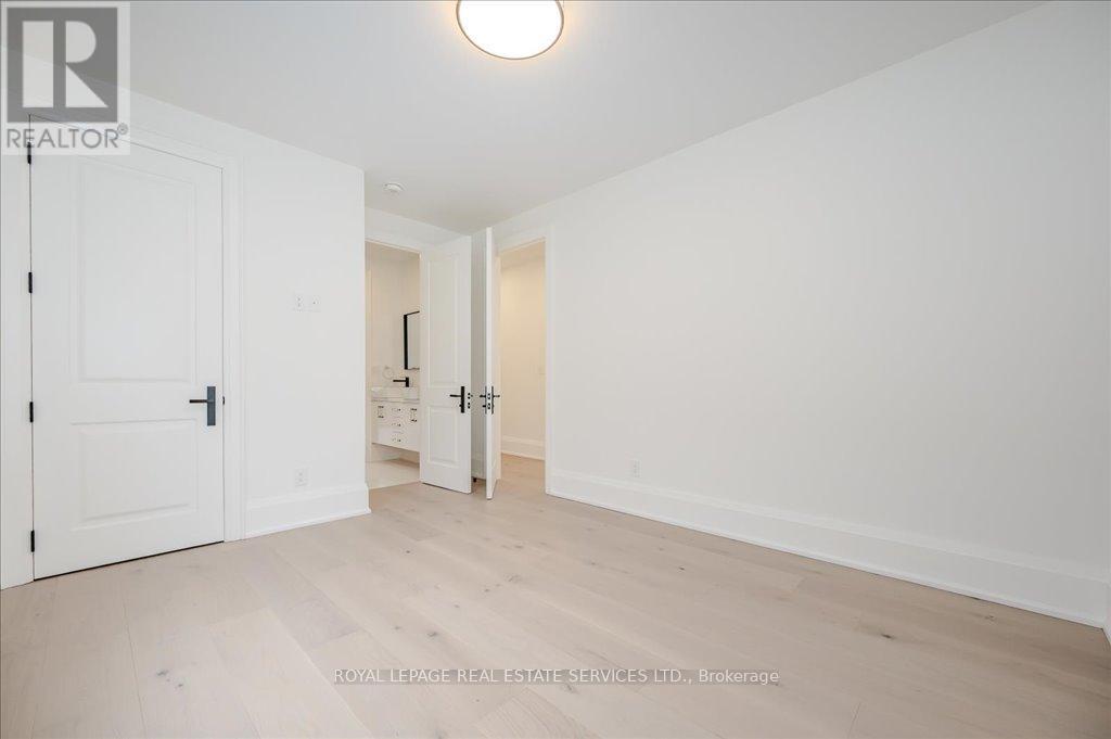 78 South Kingsway, Toronto, Ontario  M6S 3T3 - Photo 29 - W12144094