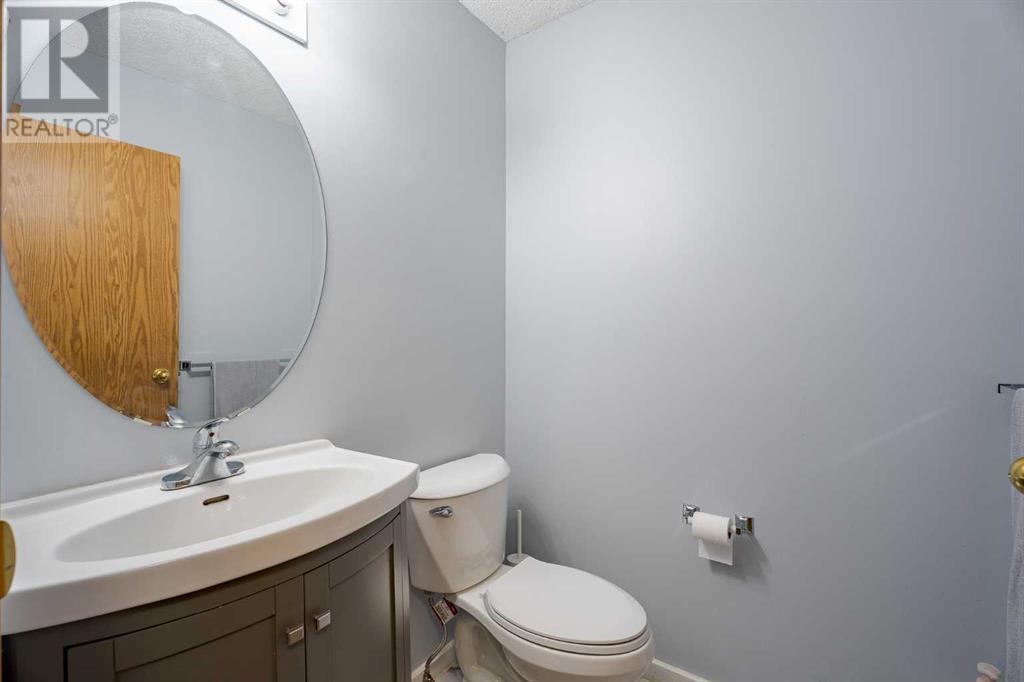 127 Martin Crossing Court Ne, Calgary, Alberta  T3J 3P3 - Photo 12 - A2226259