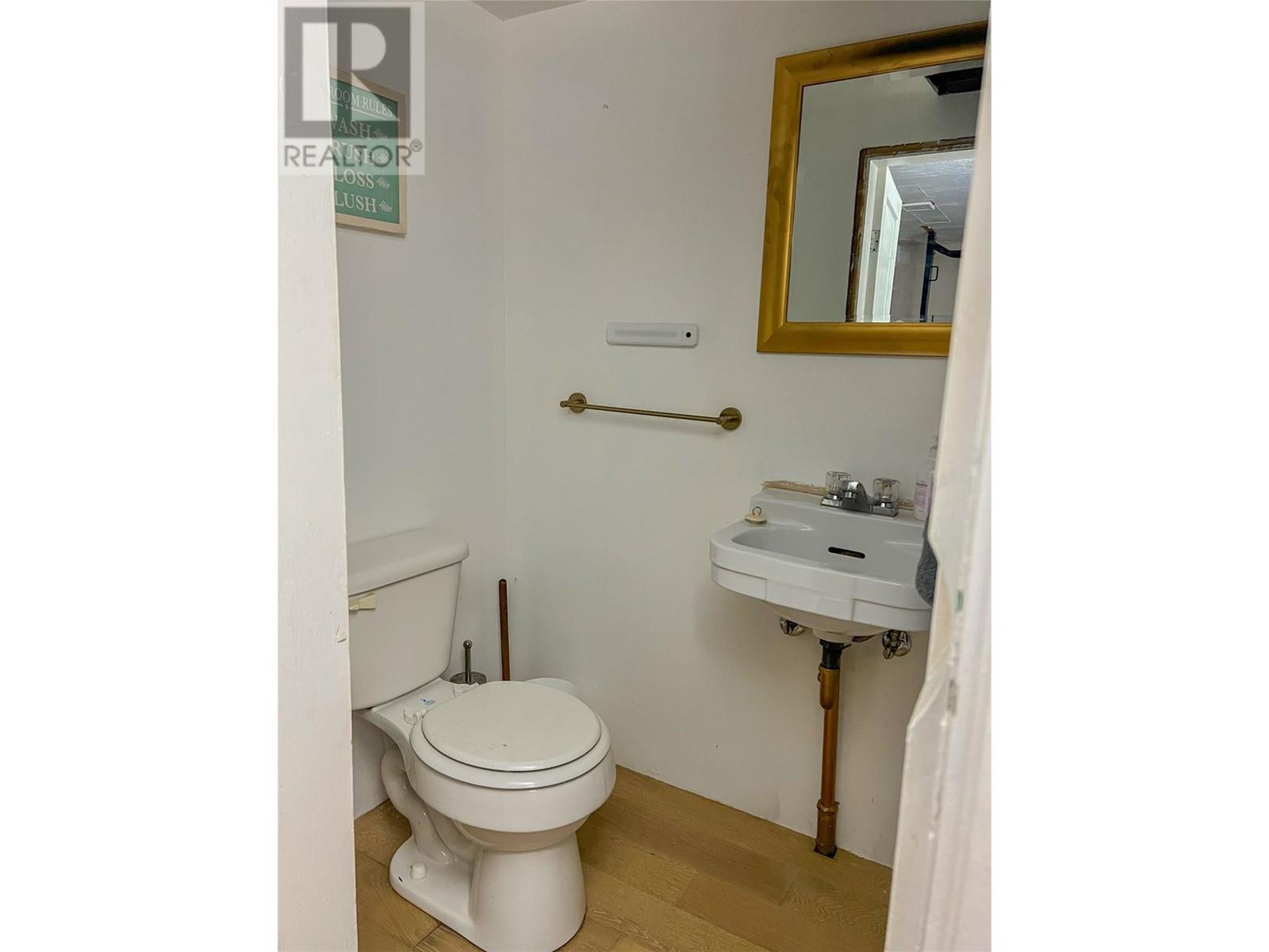1730 Topping Street, Trail, British Columbia  V1R 4G3 - Photo 38 - 10350016