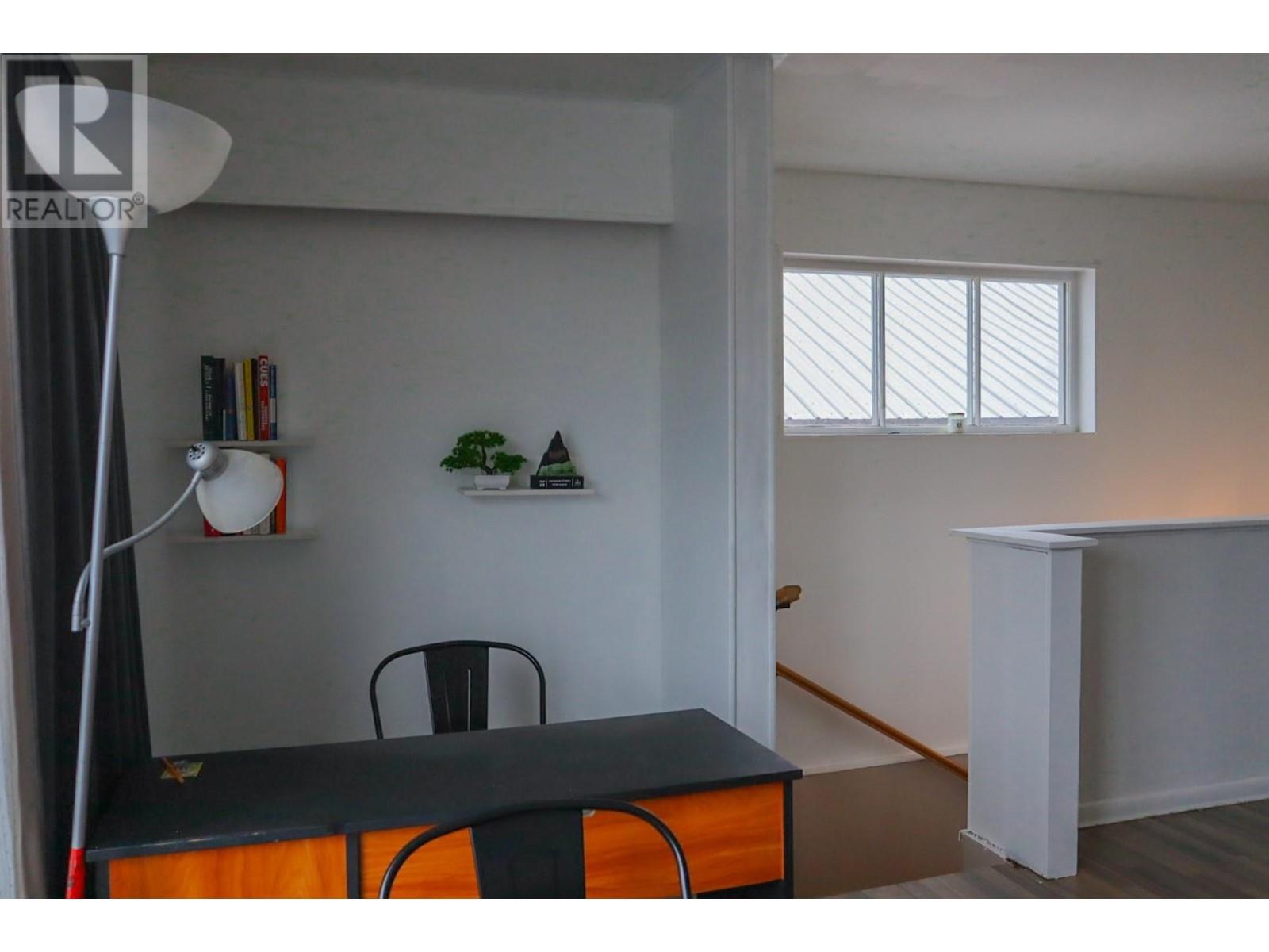 1730 Topping Street, Trail, British Columbia  V1R 4G3 - Photo 12 - 10350016