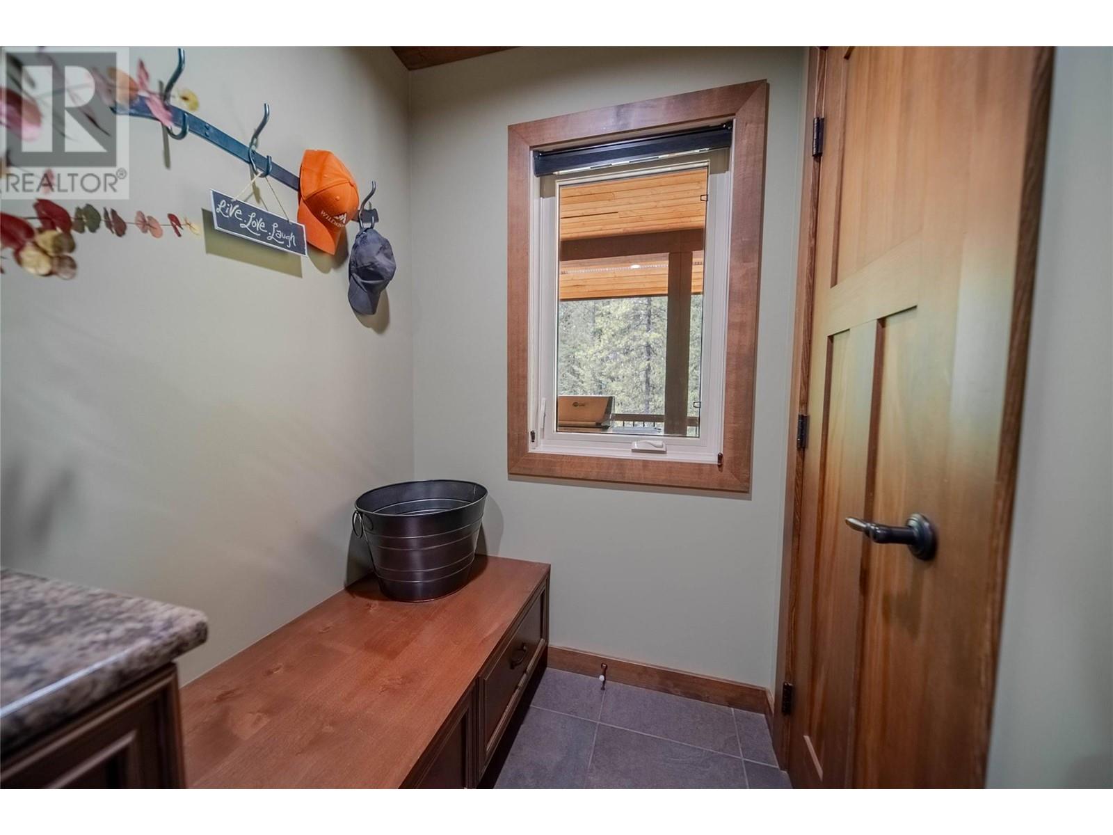 2666 Roy Road, Jaffray, British Columbia  V0B 1T0 - Photo 33 - 10350069