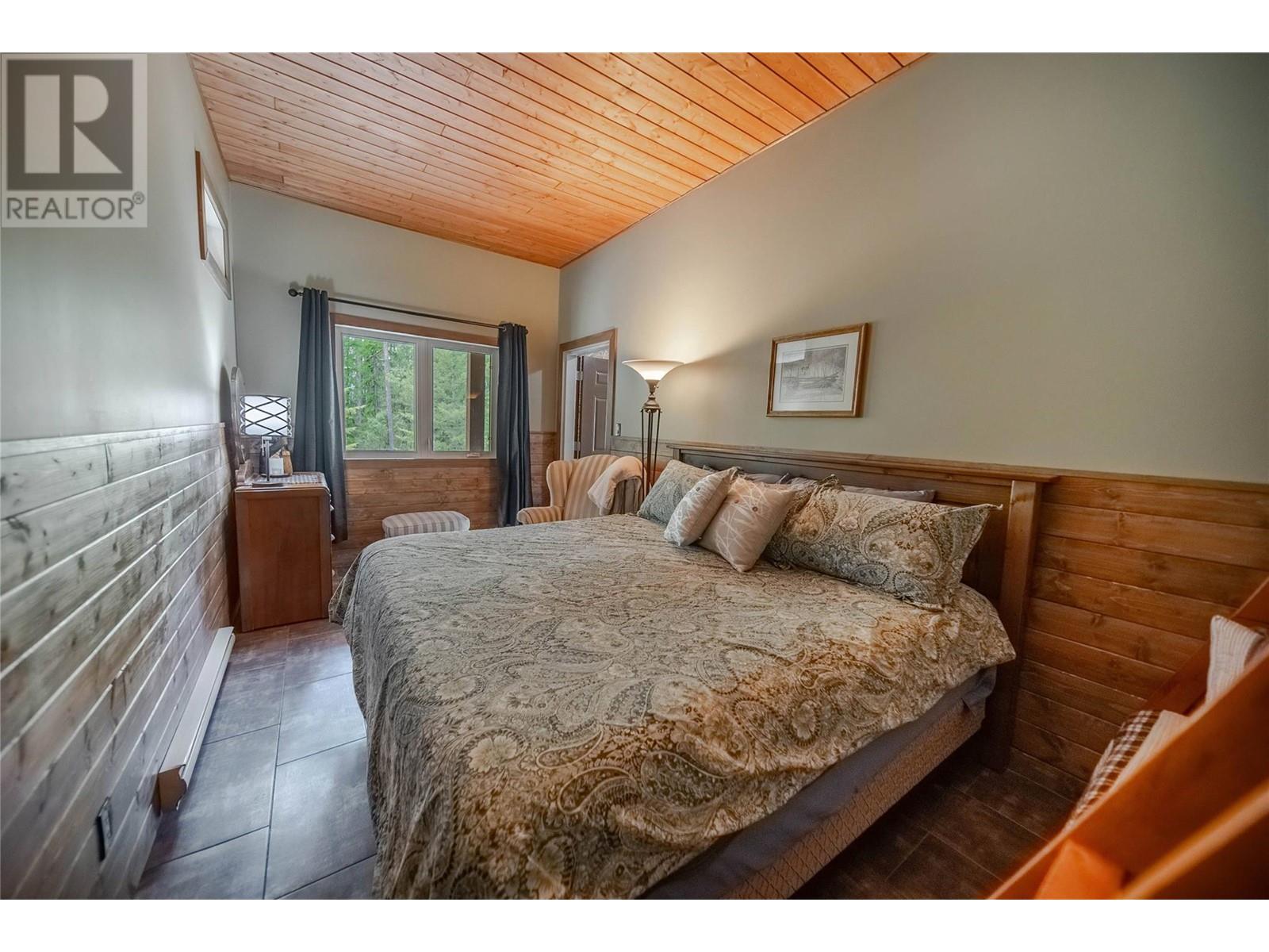 2666 Roy Road, Jaffray, British Columbia  V0B 1T0 - Photo 27 - 10350069