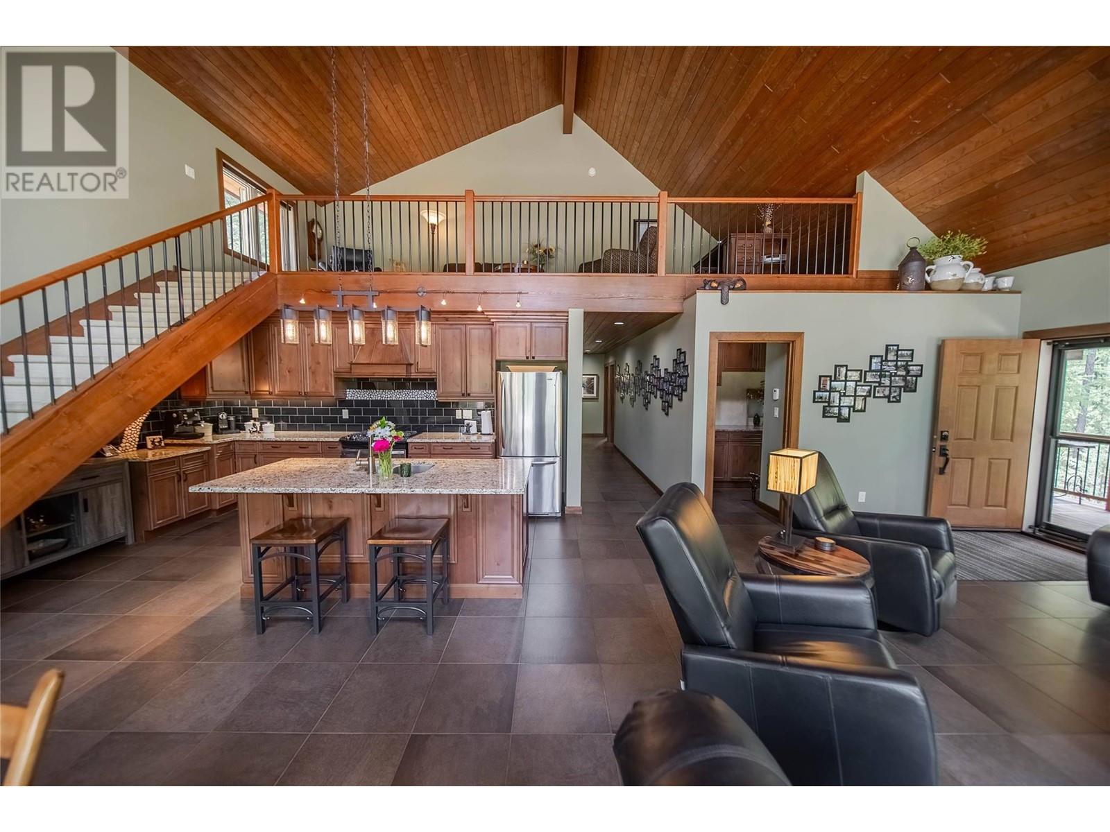 2666 Roy Road, Jaffray, British Columbia  V0B 1T0 - Photo 34 - 10350069