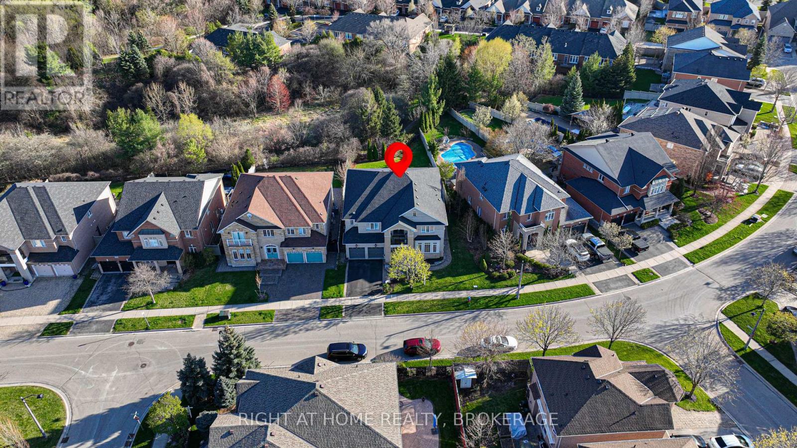 2518 Hemmford Drive, Oakville, Ontario  L6M 4R7 - Photo 7 - W12021138