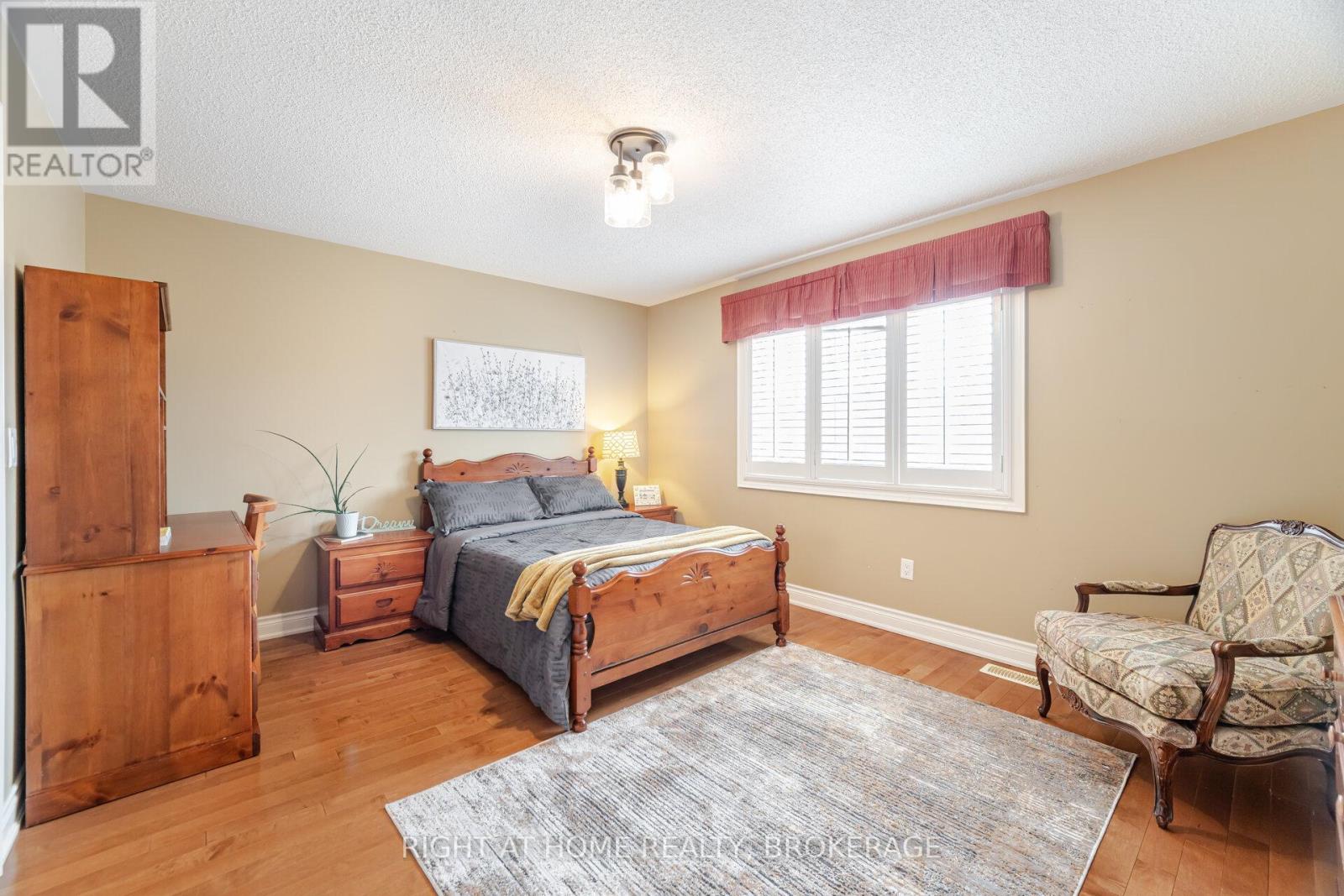 2518 Hemmford Drive, Oakville, Ontario  L6M 4R7 - Photo 38 - W12021138