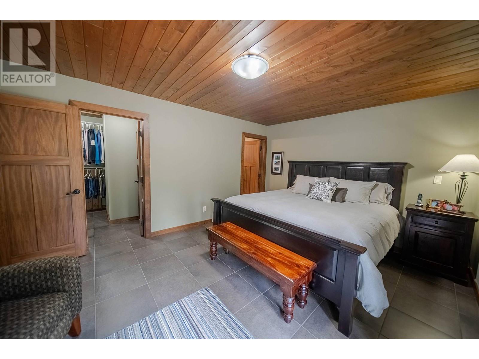 2666 Roy Road, Jaffray, British Columbia  V0B 1T0 - Photo 19 - 10350069