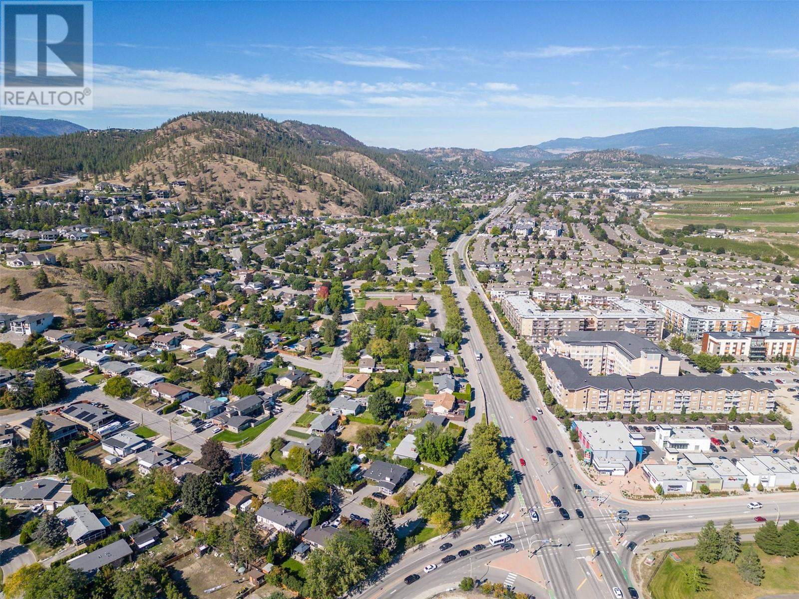 723 Glenburn Street, Kelowna, British Columbia  V1Y 4G4 - Photo 5 - 10350184