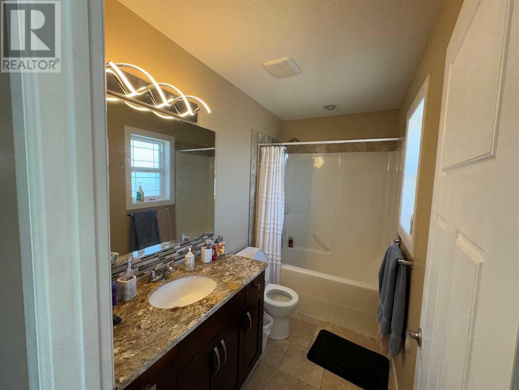 217 Sundance Drive, Coalhurst, Alberta  T0L 0V0 - Photo 11 - A2226261