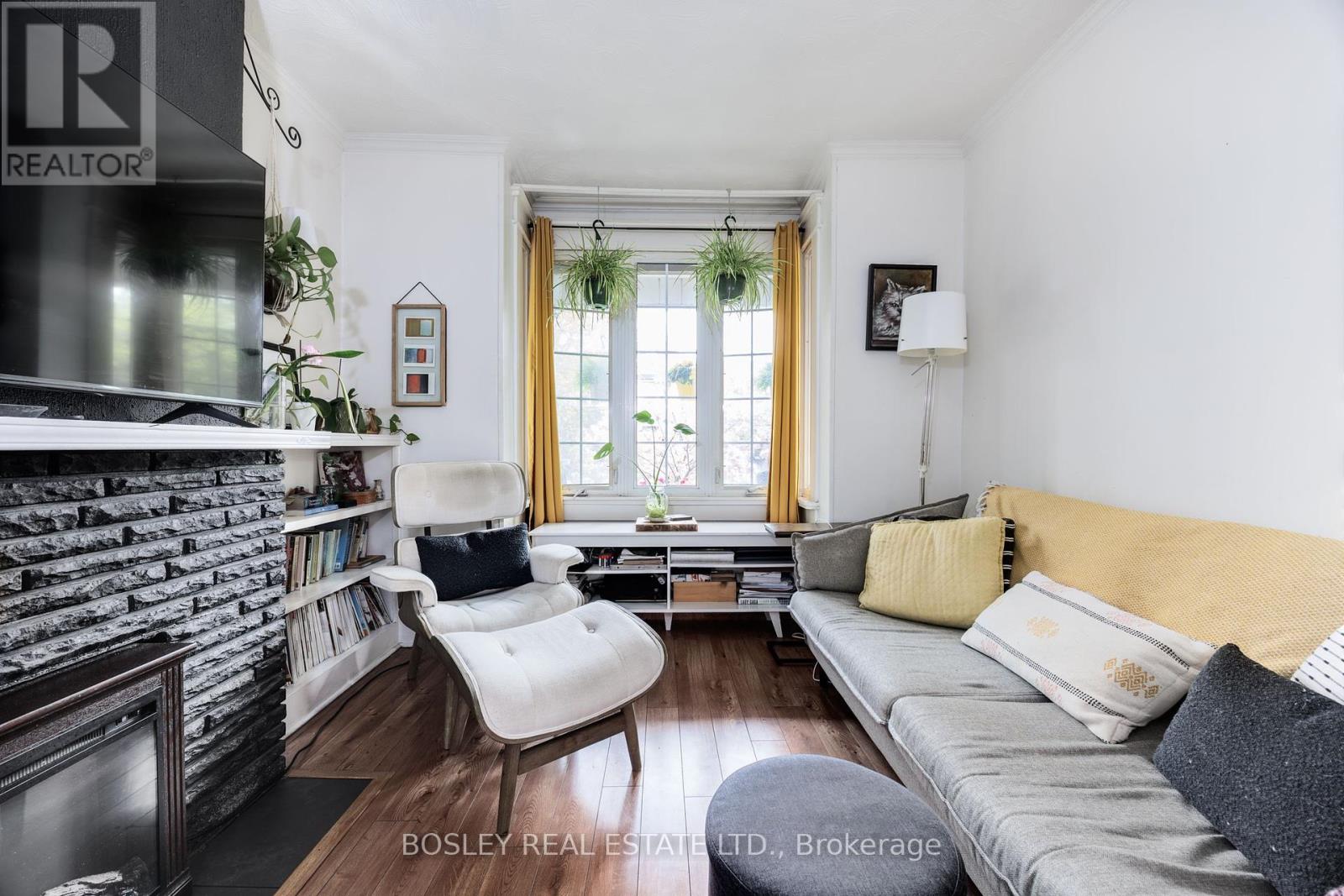 30 Oak Park Avenue, Toronto, Ontario  M4C 4L7 - Photo 26 - E12185983