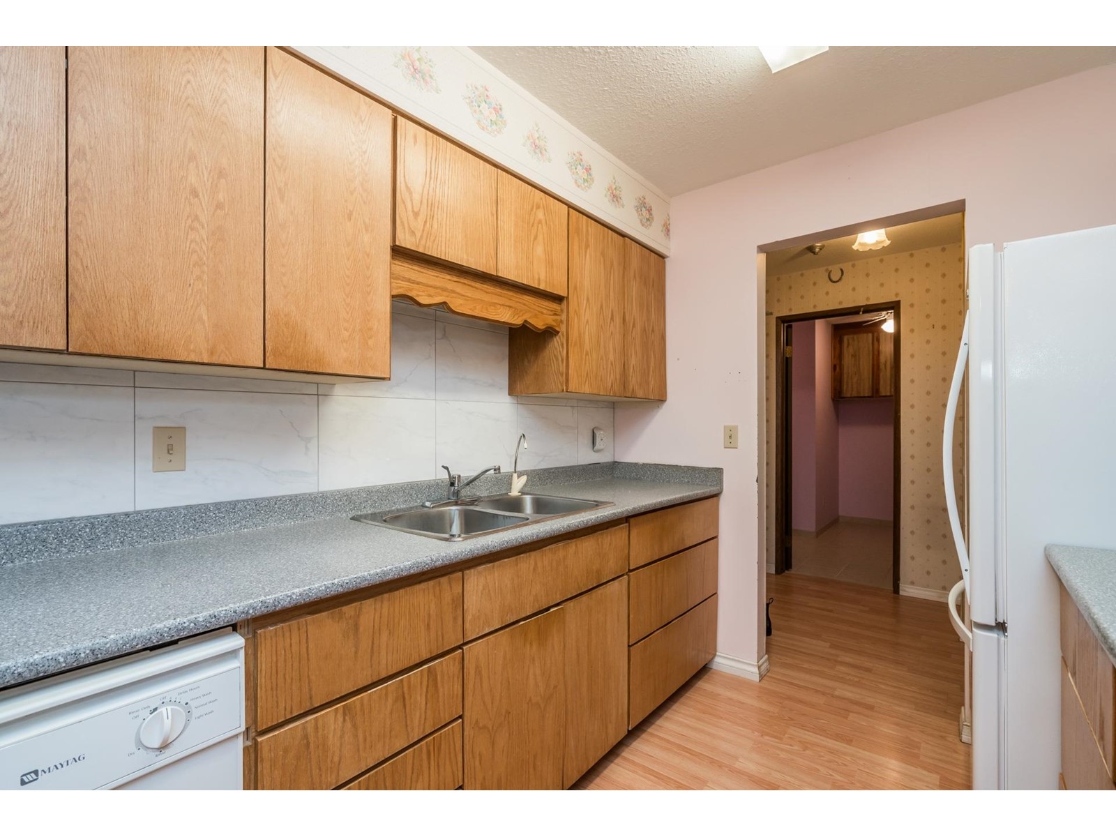 203 33369 Old Yale Road, Abbotsford, British Columbia  V2S 2J6 - Photo 5 - R3008237