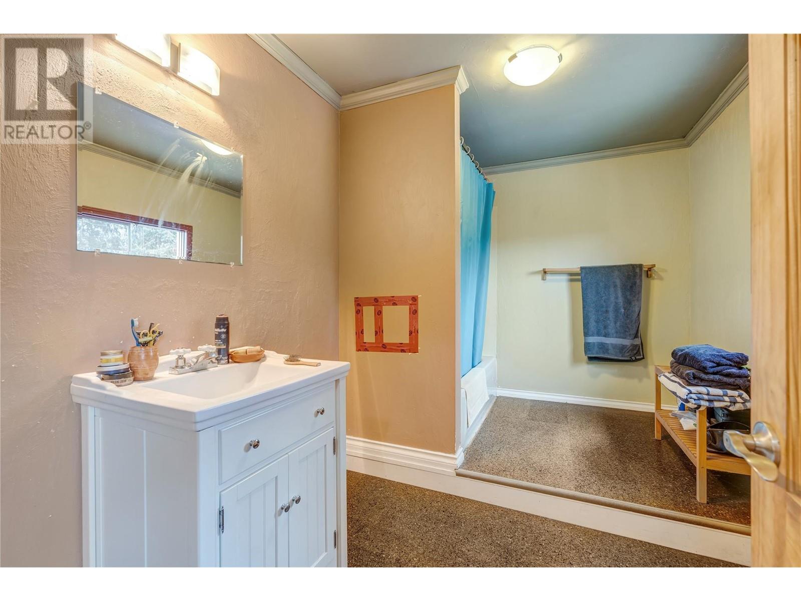 5214 Monro Avenue, Summerland, British Columbia  V0H 1Z6 - Photo 23 - 10350175