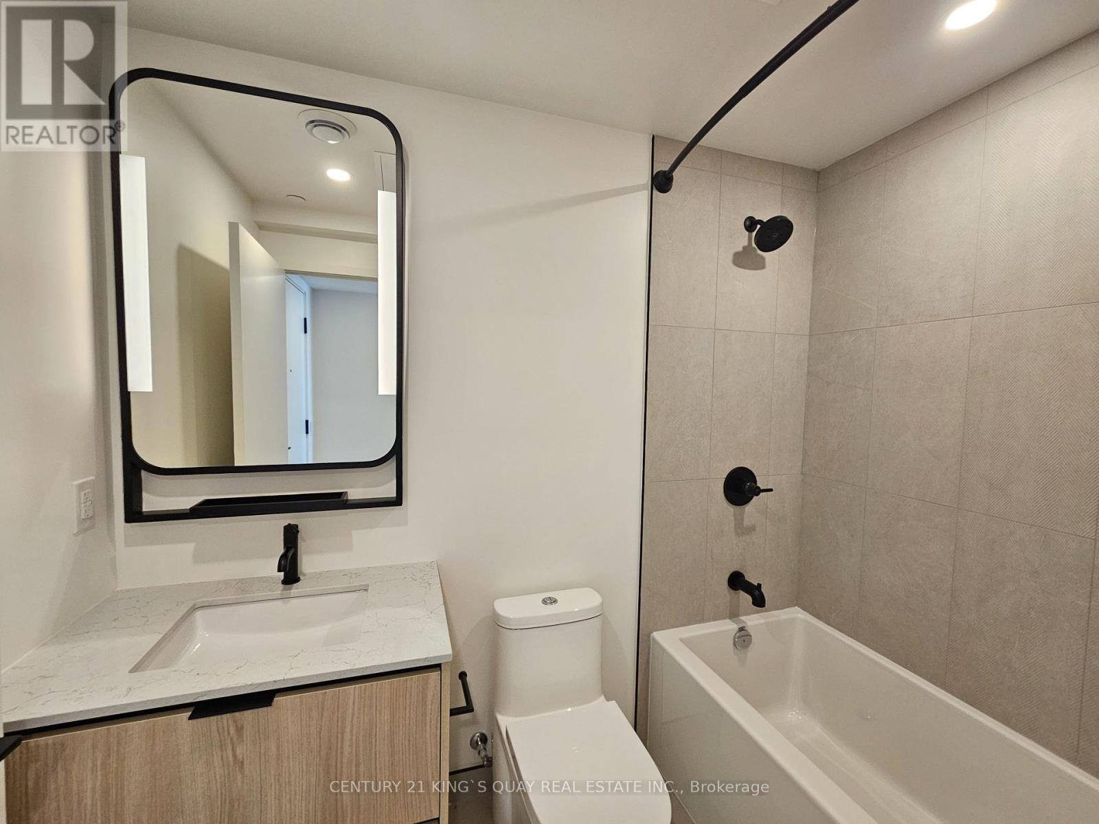 404 - 1050 Eastern Avenue, Toronto (The Beaches), Ontario  M4L 0B7 - Photo 10 - E12185167