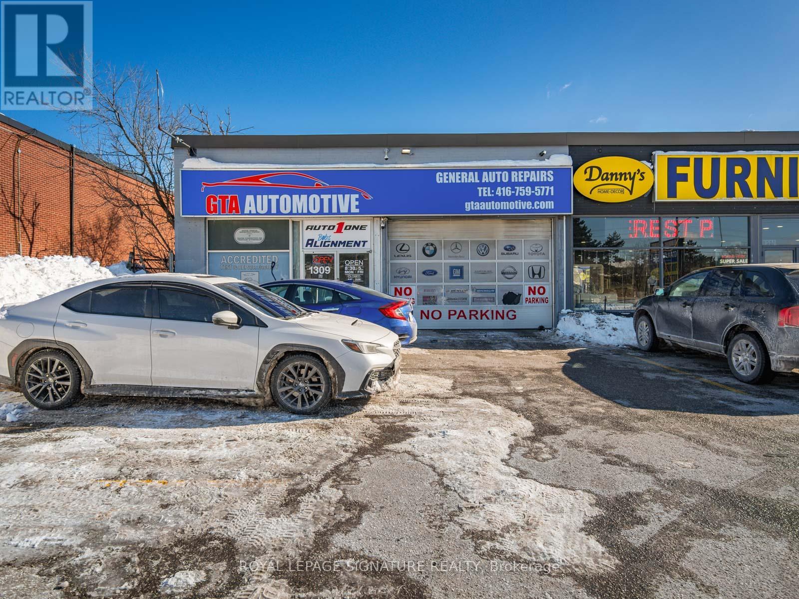1309 Kennedy Road, Toronto, Ontario  M1P 2L6 - Photo 4 - E12185866