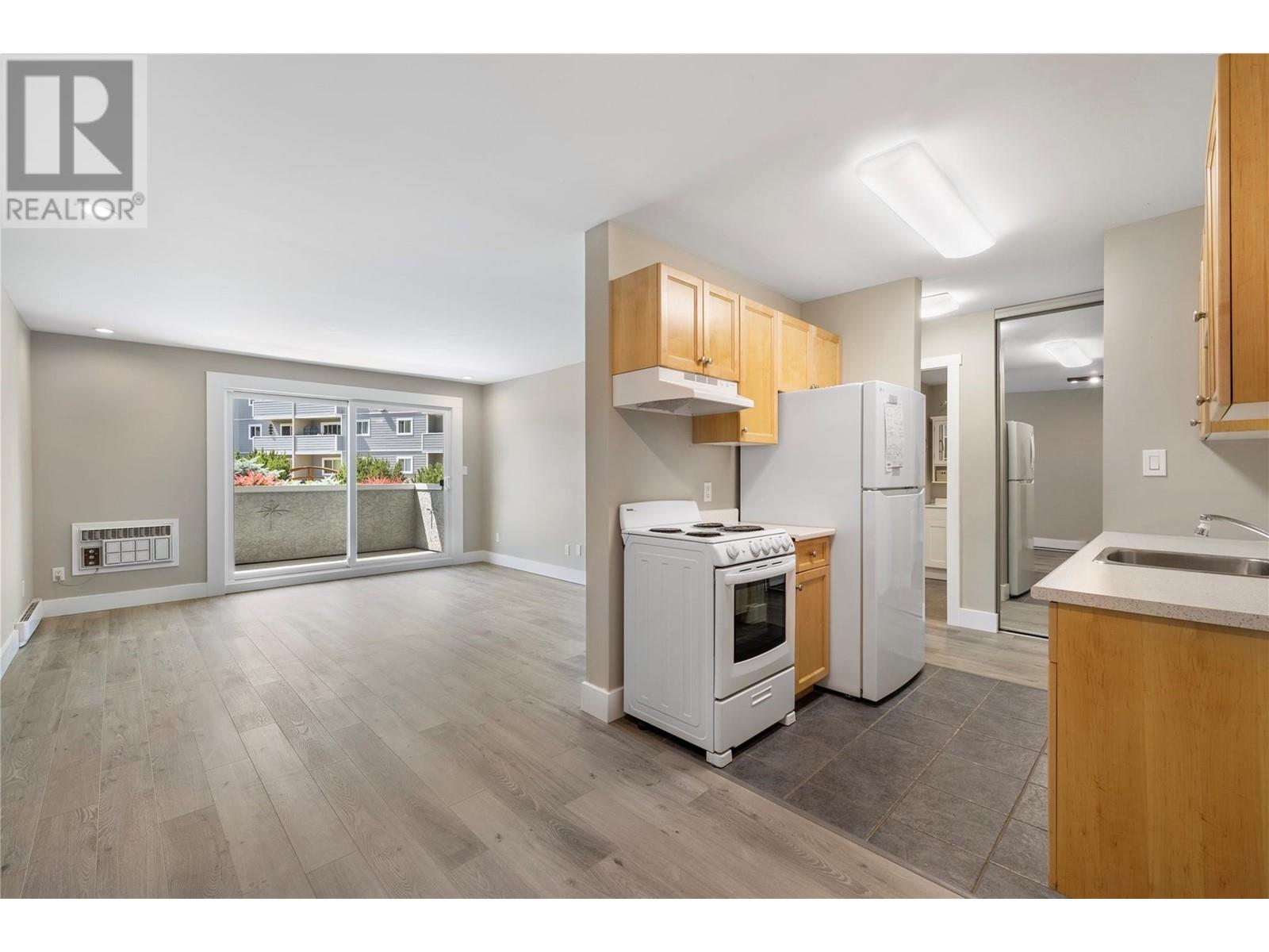 Property at 715 Leathead Road Unit# 140 image 3