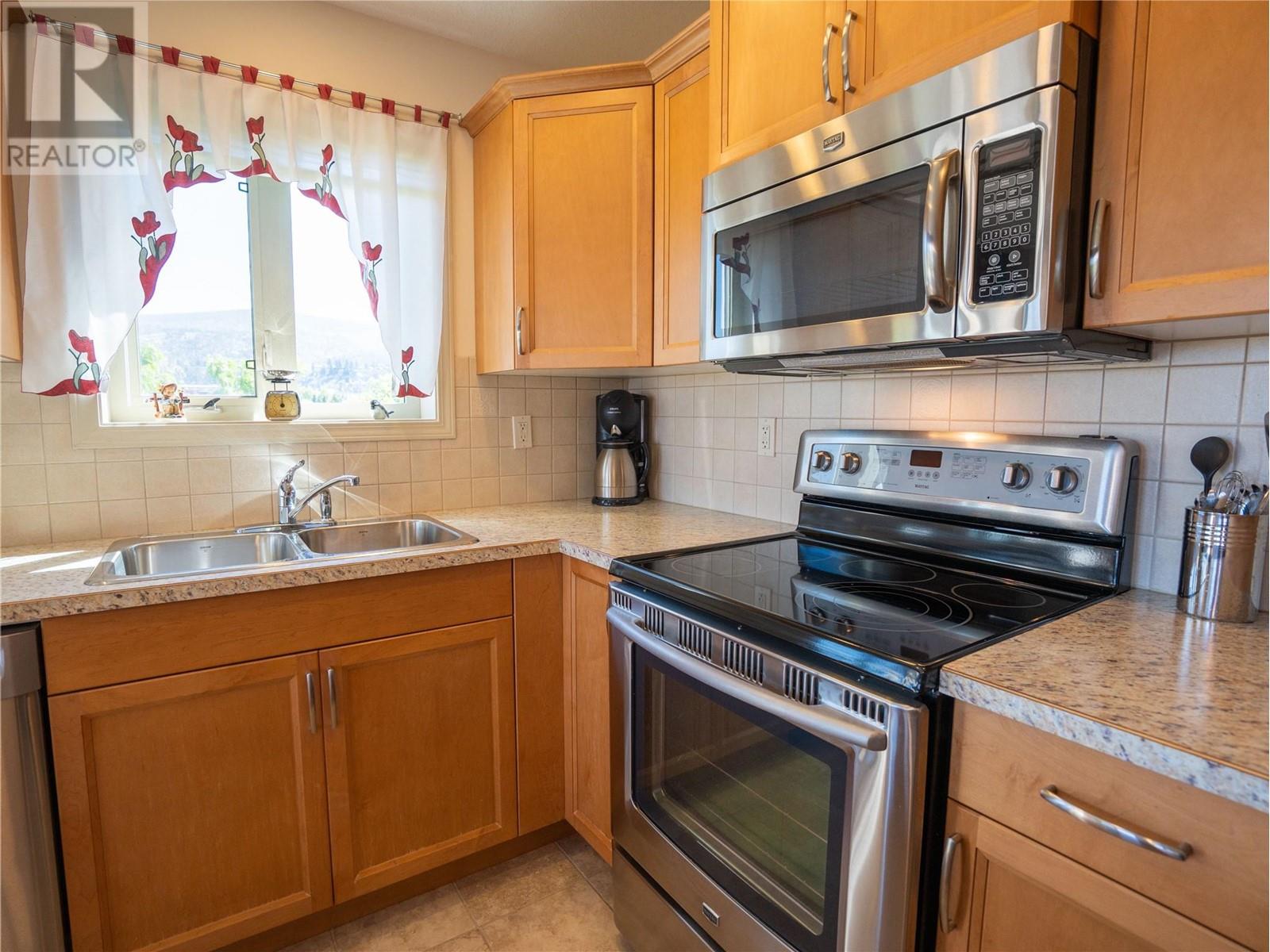 2125 Atkinson Street Unit# 402, Penticton, British Columbia  V2A 9E6 - Photo 9 - 10346626