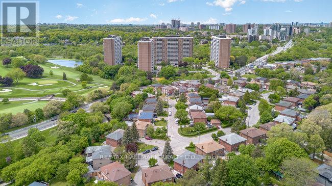 35 Clairton Crescent, Toronto, Ontario  M6N 2M7 - Photo 33 - W12185935