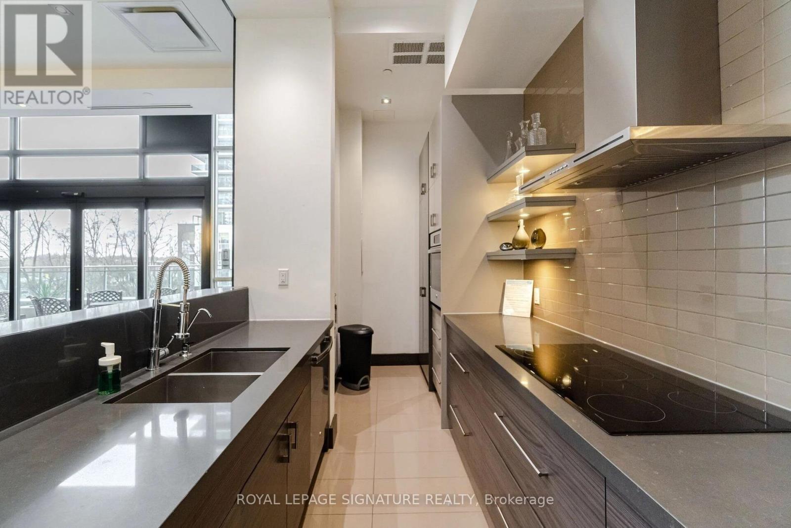 1303 - 33 Shore Breeze Drive, Toronto (Mimico), Ontario  M8V 0G1 - Photo 19 - W12185946
