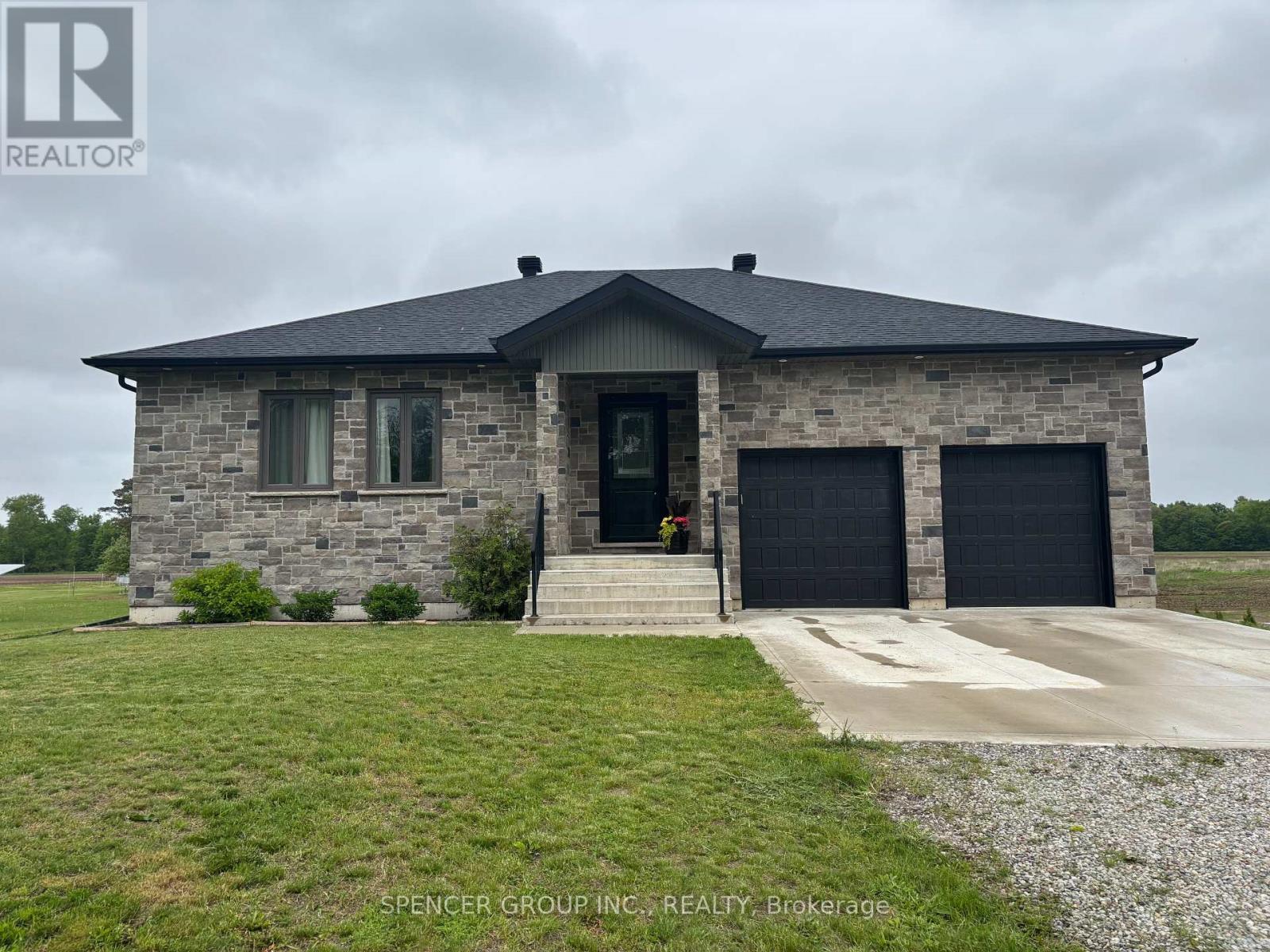 377 10th Concession Road, Norfolk, Ontario  N0J 1G0 - Photo 1 - X12186023