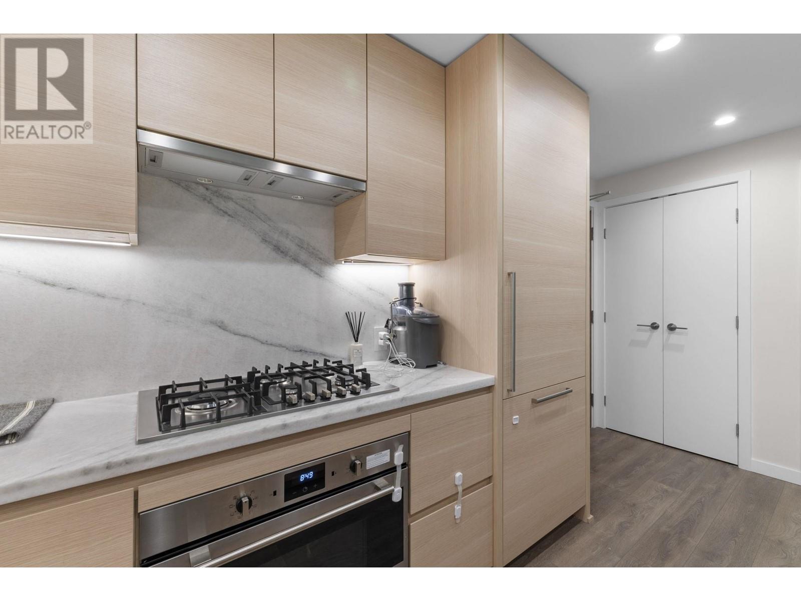 104 305 Morrissey Road, Port Moody, British Columbia  V3H 0M3 - Photo 12 - R3004580