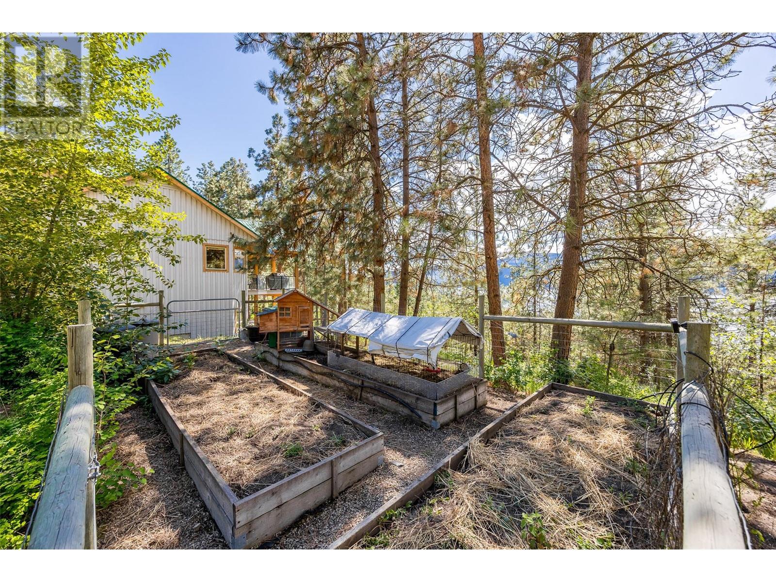 17142 Commonage Road, Lake Country, British Columbia  V4V 1B5 - Photo 46 - 10350201