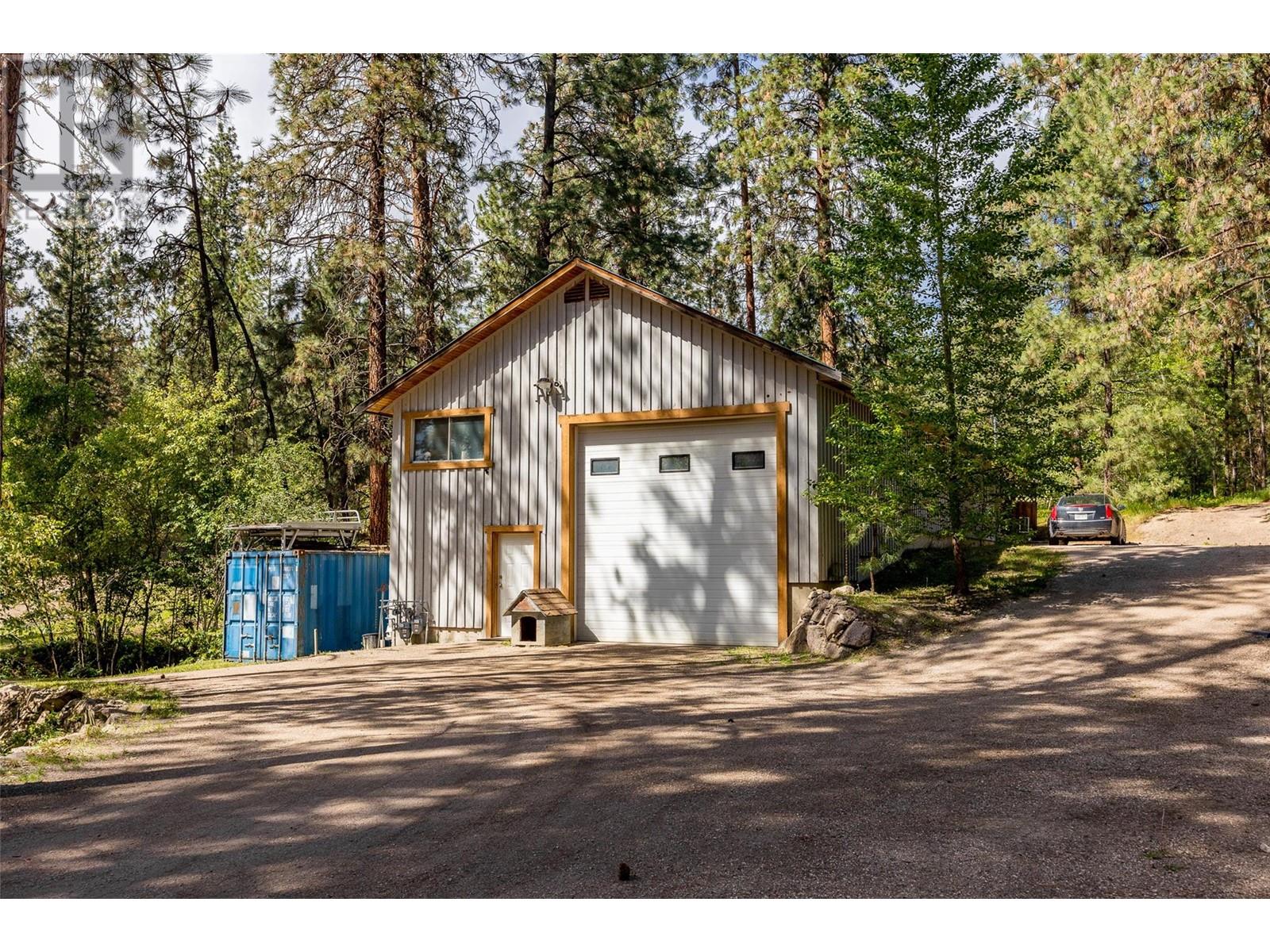 17142 Commonage Road, Lake Country, British Columbia  V4V 1B5 - Photo 59 - 10350201