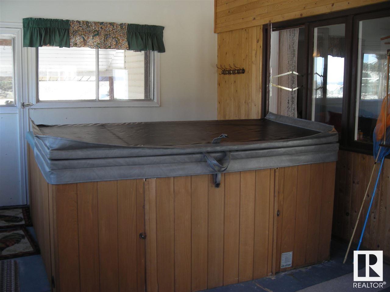 26 Lakeshore Dr, Rural Wetaskiwin County, Alberta  T0C 2V0 - Photo 6 - E4439553