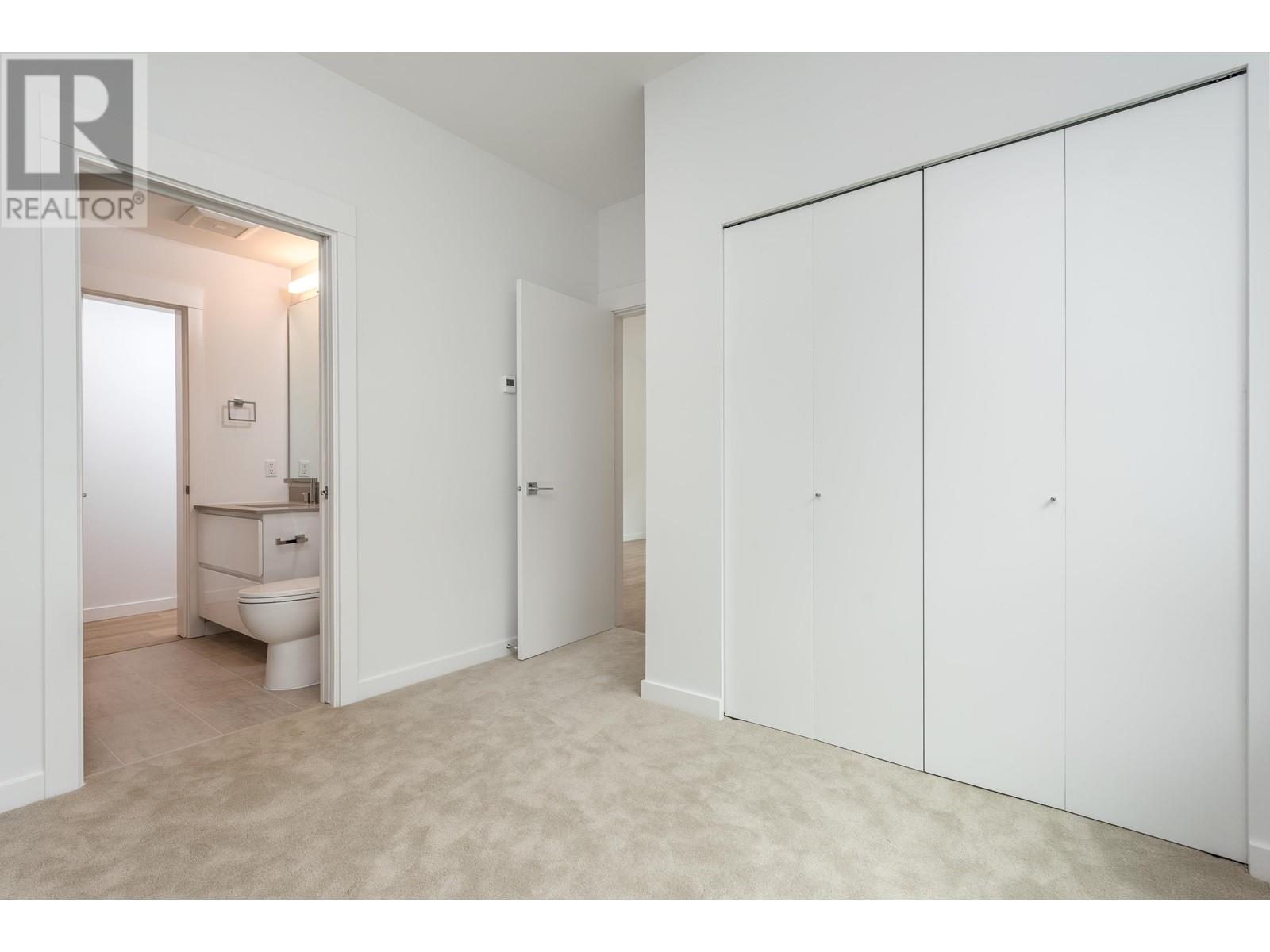 111 715 W 15th Street, North Vancouver, British Columbia  V7M 1T2 - Photo 9 - R3008833