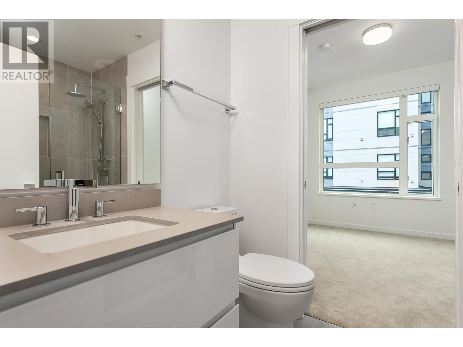 111 715 W 15th Street, North Vancouver, British Columbia  V7M 1T2 - Photo 12 - R3008833