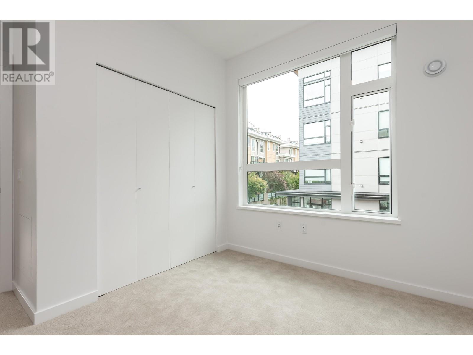 111 715 W 15th Street, North Vancouver, British Columbia  V7M 1T2 - Photo 8 - R3008833
