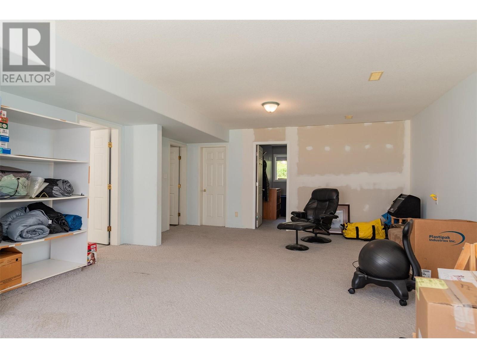 1621 Highway 3a Highway, Castlegar, British Columbia  V1N 4N3 - Photo 42 - 10350131