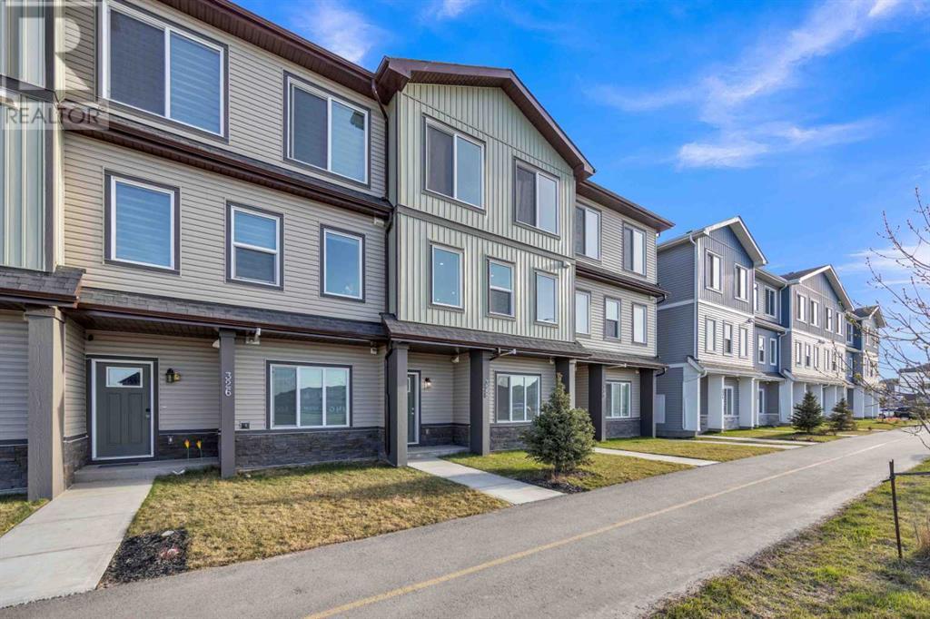 Property at 328 Corner Meadows Square NE image 3