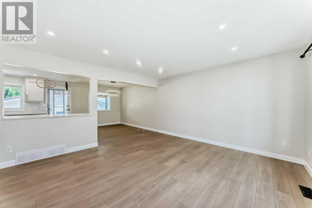 7119 4 Street Nw, Calgary, Alberta  T2K 1C3 - Photo 20 - A2225693