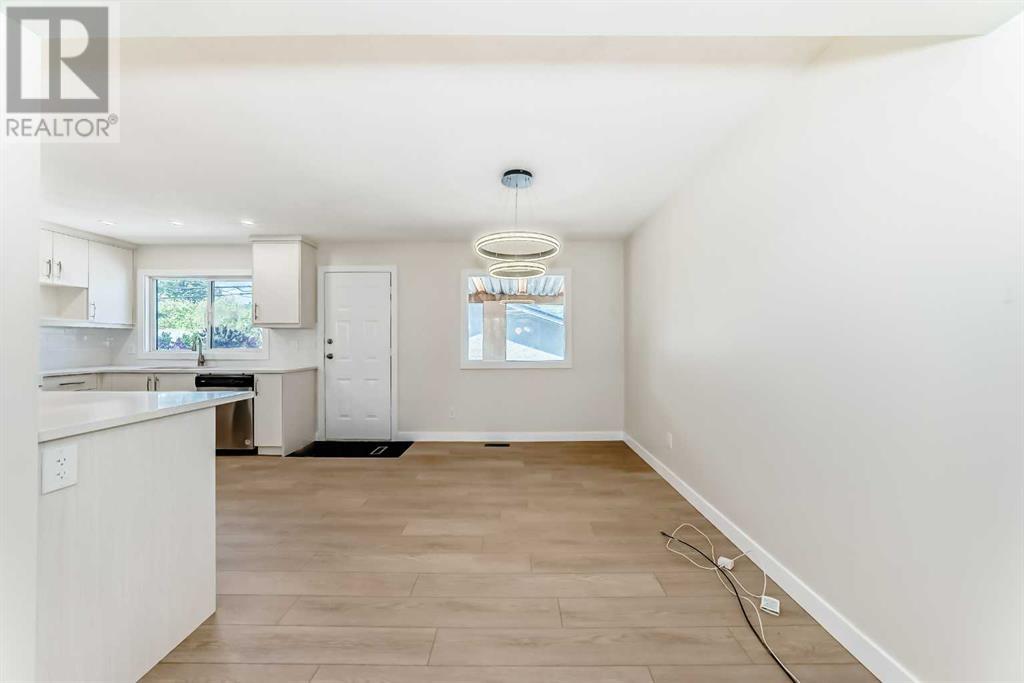 7119 4 Street Nw, Calgary, Alberta  T2K 1C3 - Photo 13 - A2225693