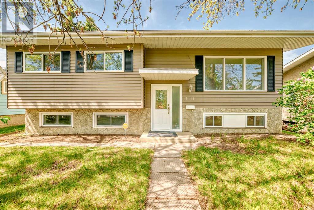 7119 4 Street Nw, Calgary, Alberta  T2K 1C3 - Photo 1 - A2225693