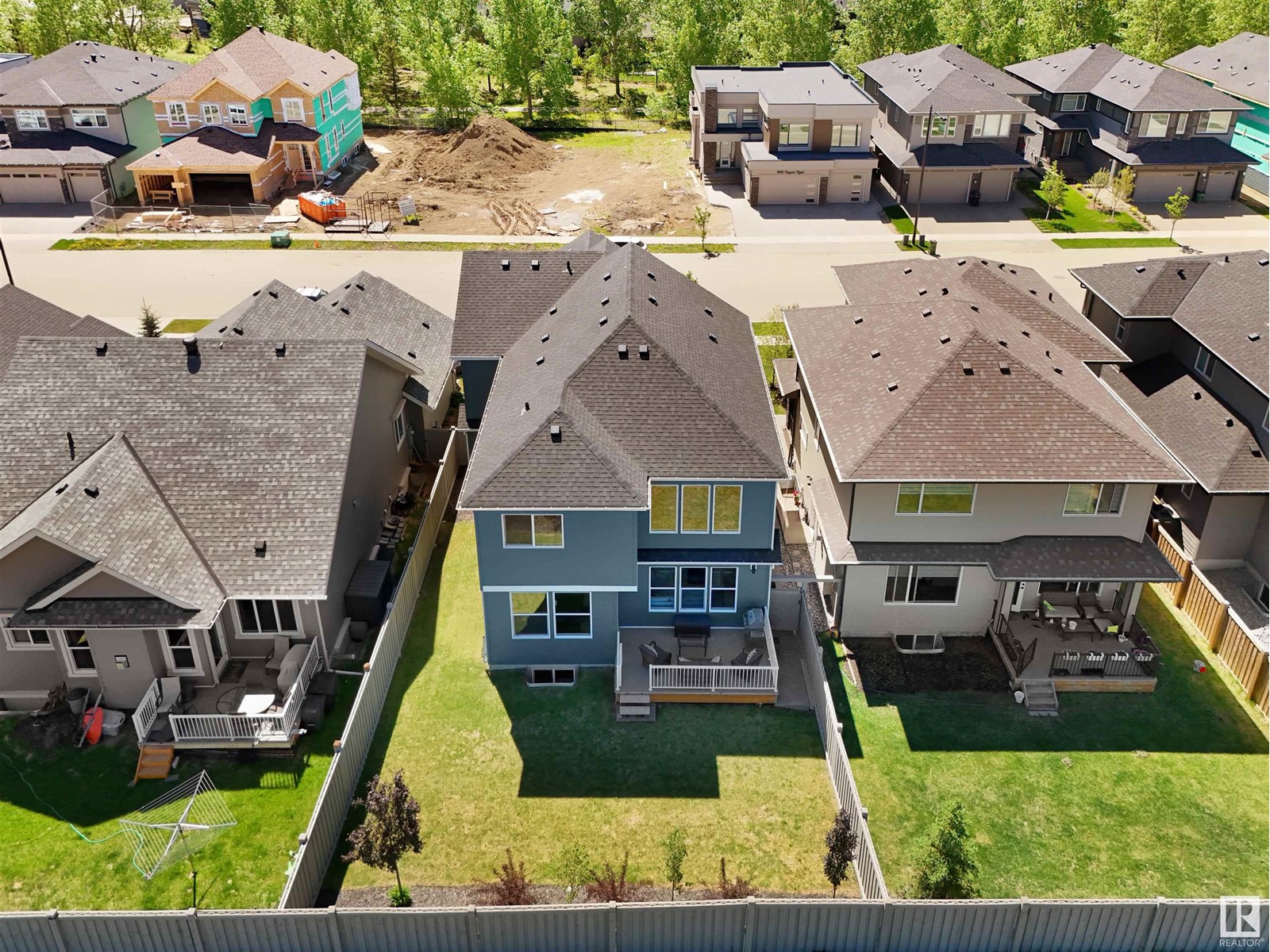 4679 Chegwin Wd Sw, Edmonton, Alberta  T6W 4A7 - Photo 37 - E4439599