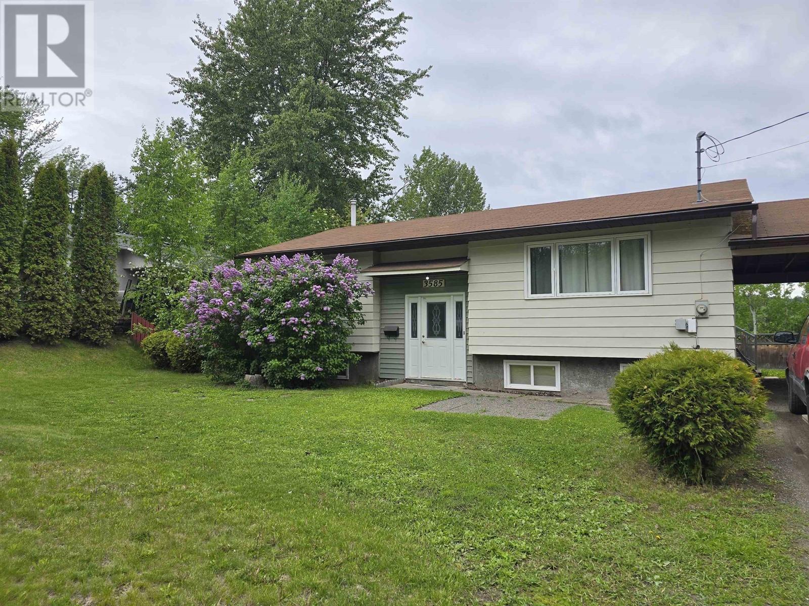 Property at 3585 CLEARWOOD CRESCENT image 3