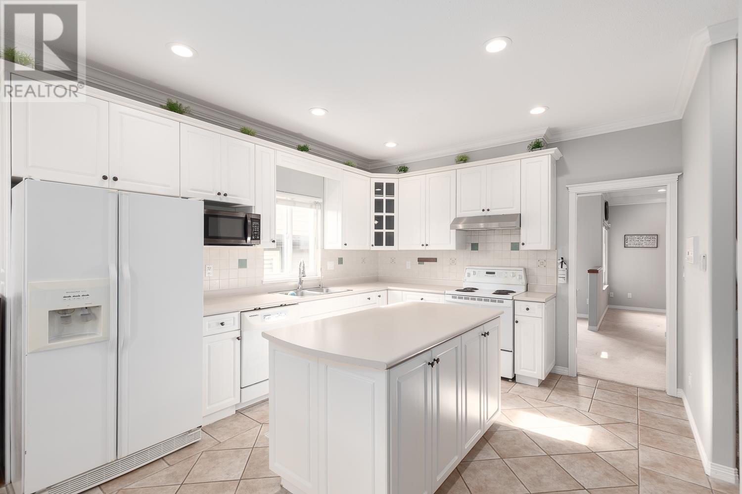 913 Fourteenth Street, New Westminster, British Columbia  V3M 4P8 - Photo 9 - R2994995
