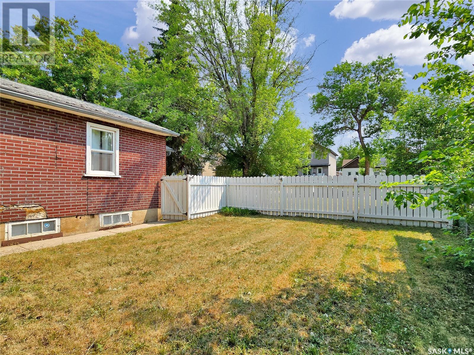 219 K Avenue N, Saskatoon, Saskatchewan  S7L 2M2 - Photo 20 - SK007624