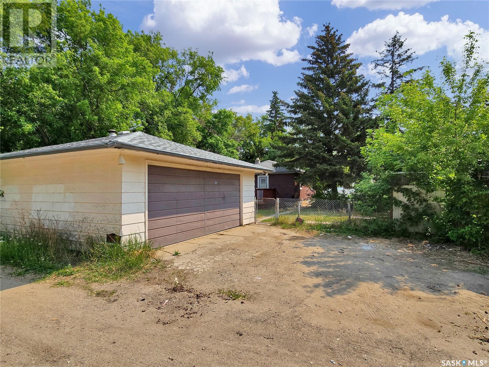 219 K Avenue N, Saskatoon, Saskatchewan  S7L 2M2 - Photo 21 - SK007624