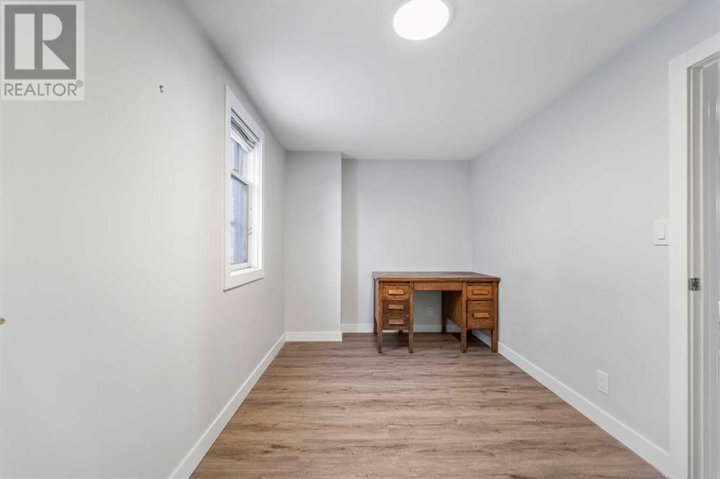 1623 Summit Street Sw, Calgary, Alberta  T3C 2L8 - Photo 29 - A2193716