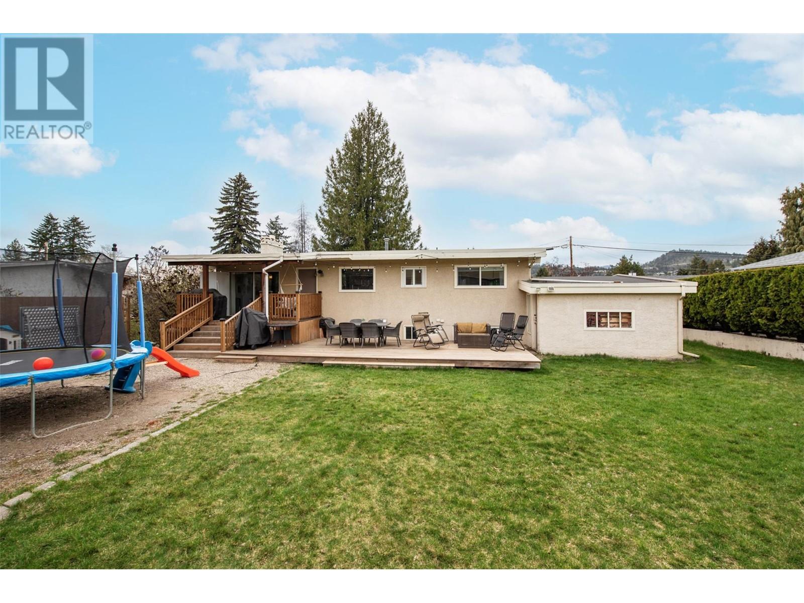 275 Bryden Road, Kelowna, British Columbia  V1Z 3Y5 - Photo 17 - 10343519