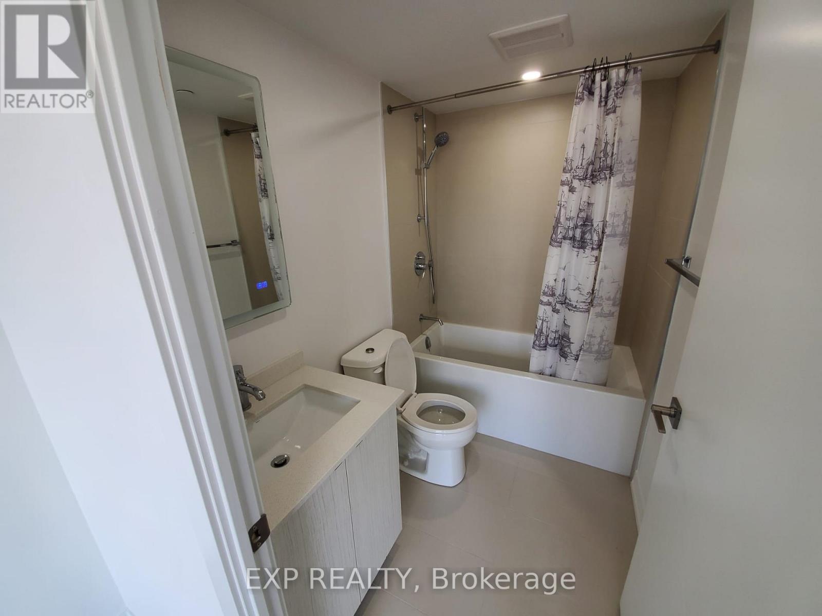 208 - 1401 O'connor Drive, Toronto, Ontario  M4B 2V5 - Photo 11 - E12119923