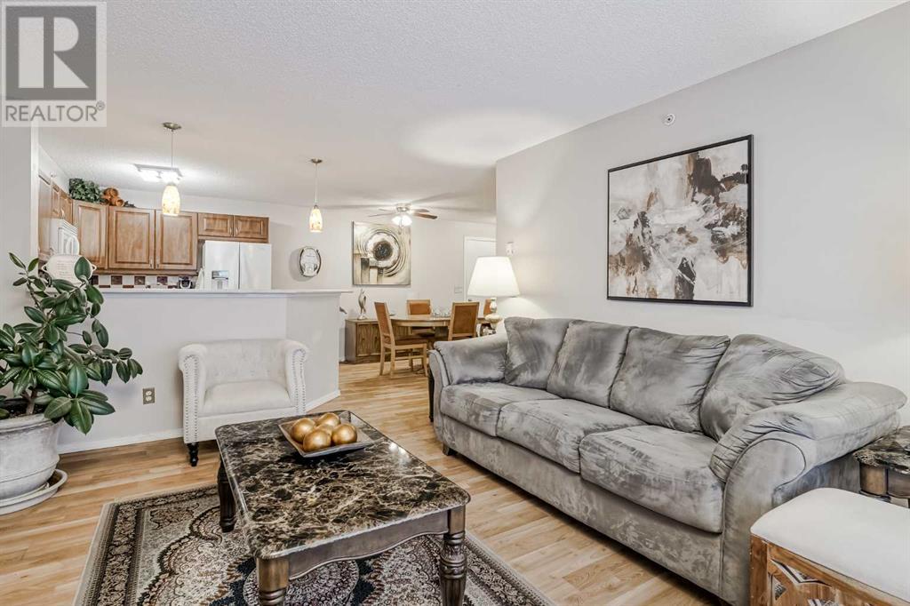 2412, 8 Bridlecrest Drive Sw, Calgary, Alberta  T2Y 0H6 - Photo 11 - A2224623