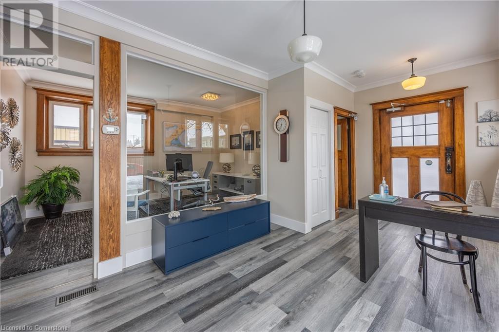 Property at 401 MAIN Street image 5