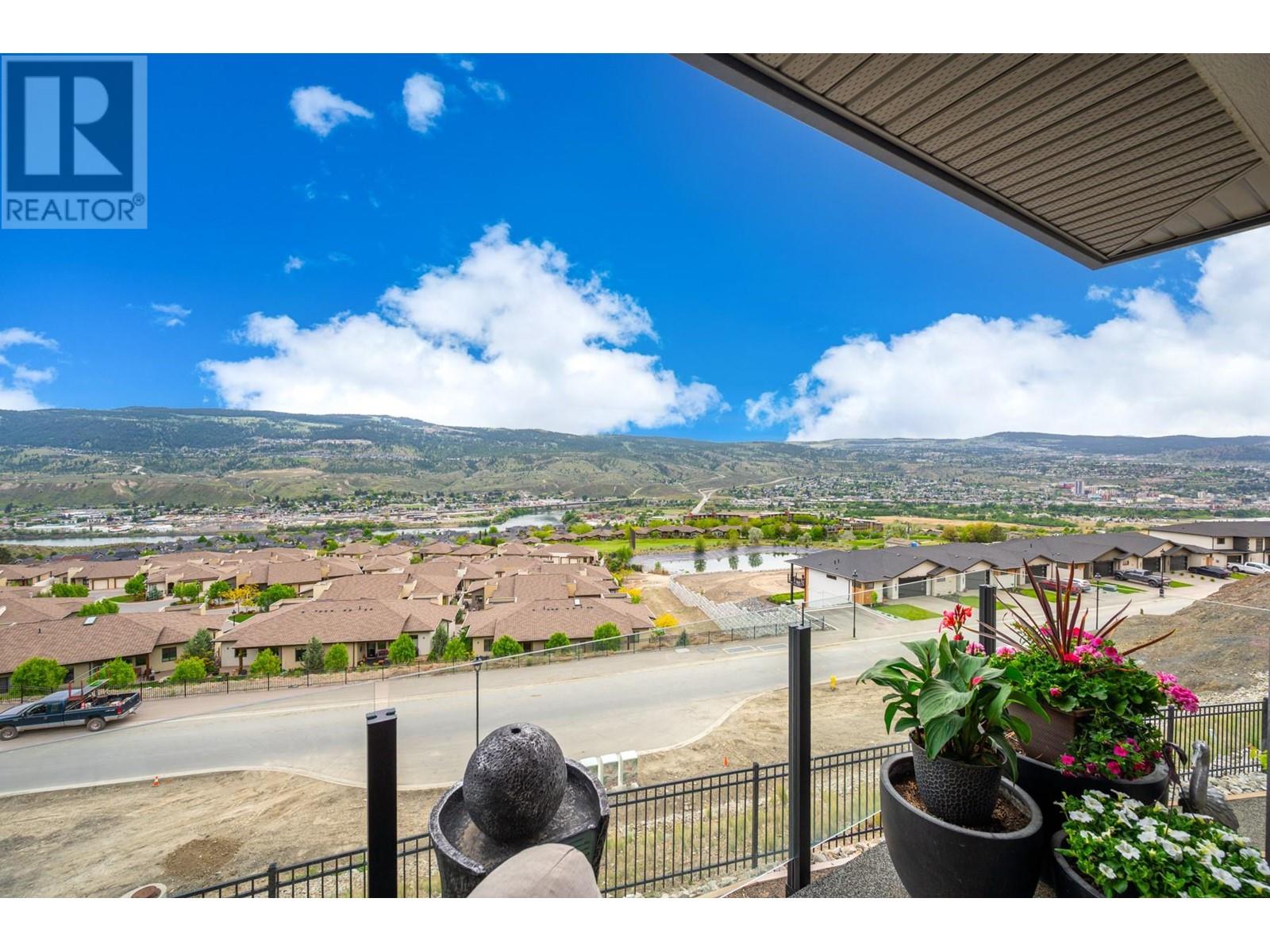 Property at 4040 Rio Vista Way image 3