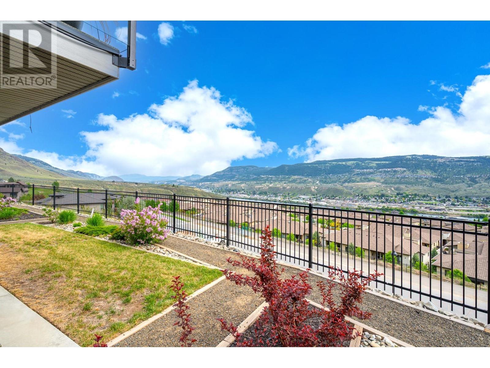 4040 Rio Vista Way, Kamloops, BC V2H0E1
